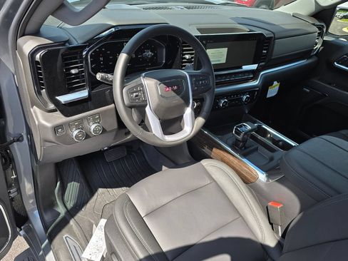 New 2026 GMC Sierra 1500 Elevation AWD/4WD image 11