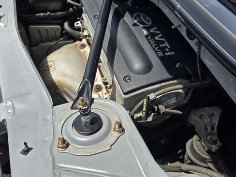 Used 2001 Toyota MR2 image 40