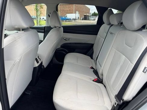 Used 2026 Hyundai Tucson SEL Plus AWD/4WD image 12