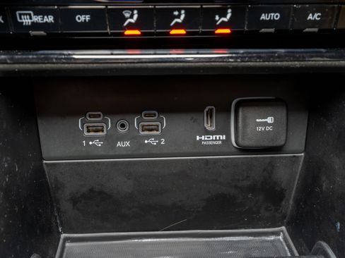 Used 2023 Jeep Grand Cherokee Summit image 27