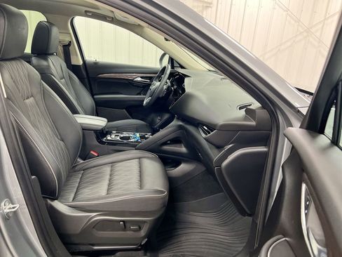 Used 2023 Buick Envision Avenir AWD/4WD image 22