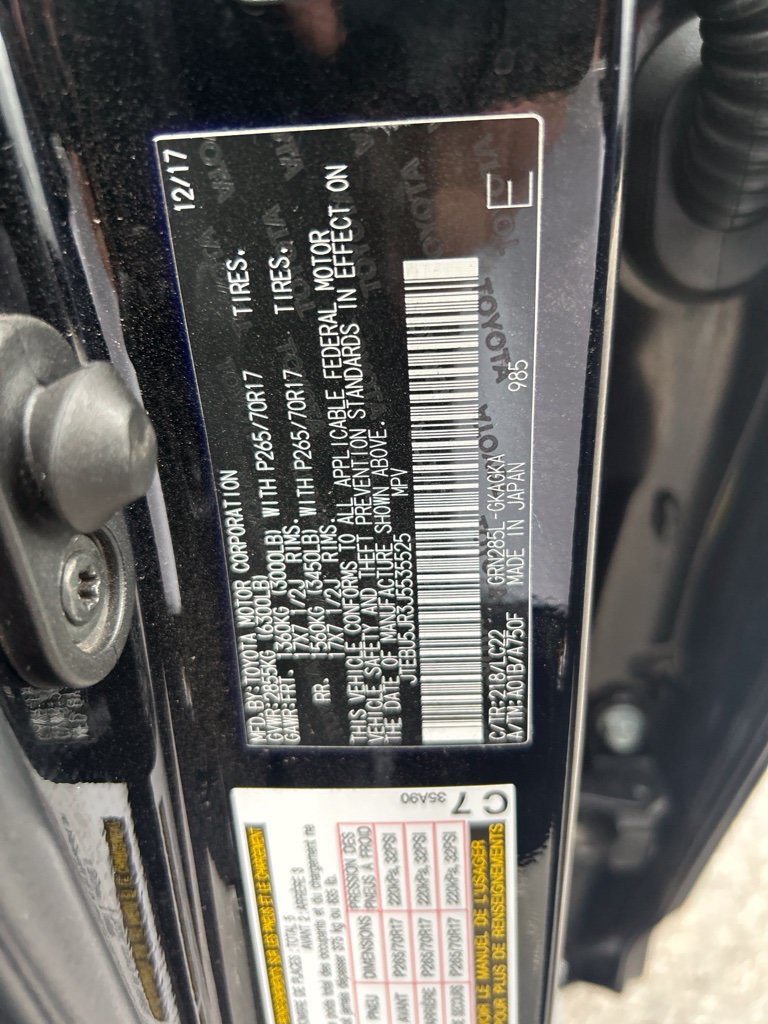 Used 2018 Toyota 4Runner TRD Off-Road Premium AWD/4WD image 6