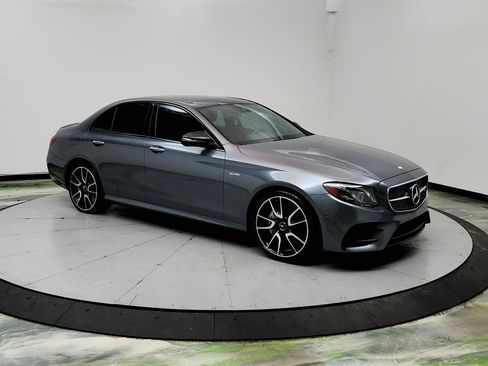 Used 2017 Mercedes-Benz E 43 AMG 4MATIC Sedan image 3