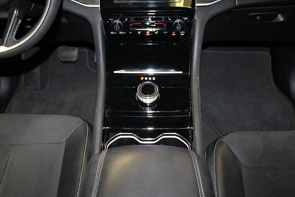 Certified 2023 Jeep Grand Cherokee Altitude AWD/4WD image 21