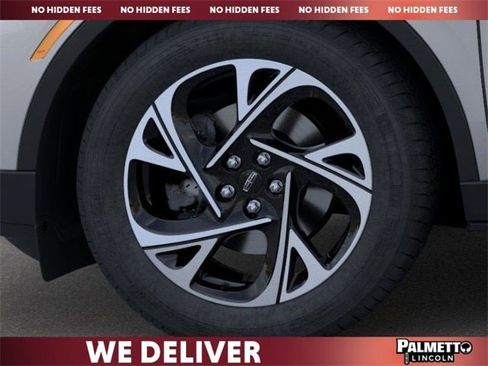 New 2026 Lincoln Nautilus Premier w/ Equipment Group 102A image 19