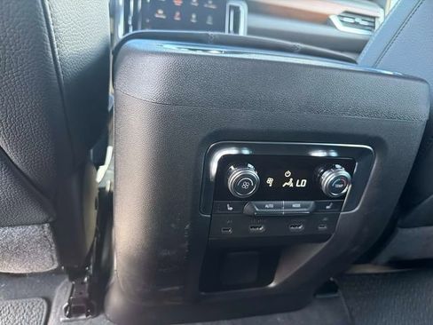 New 2026 GMC Yukon Denali w/ Denali Reserve Package image 16