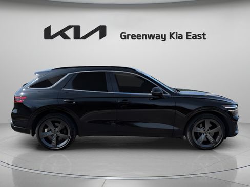 Used 2024 Genesis GV70 2.5T w/ Sport Prestige Package AWD/4WD image 10