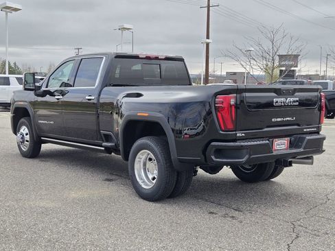 New 2026 GMC Sierra 3500 Denali Ultimate image 14