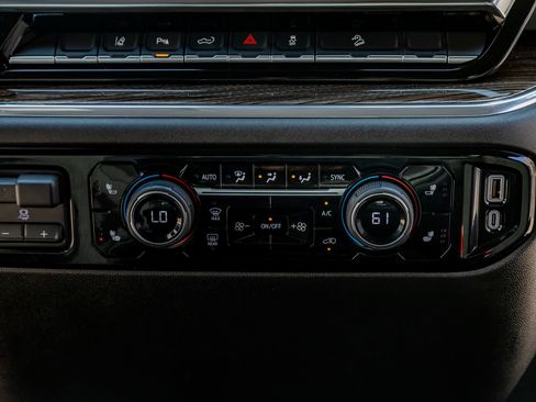 Used 2025 Chevrolet Silverado 2500 LT w/ Trail Boss Package image 23