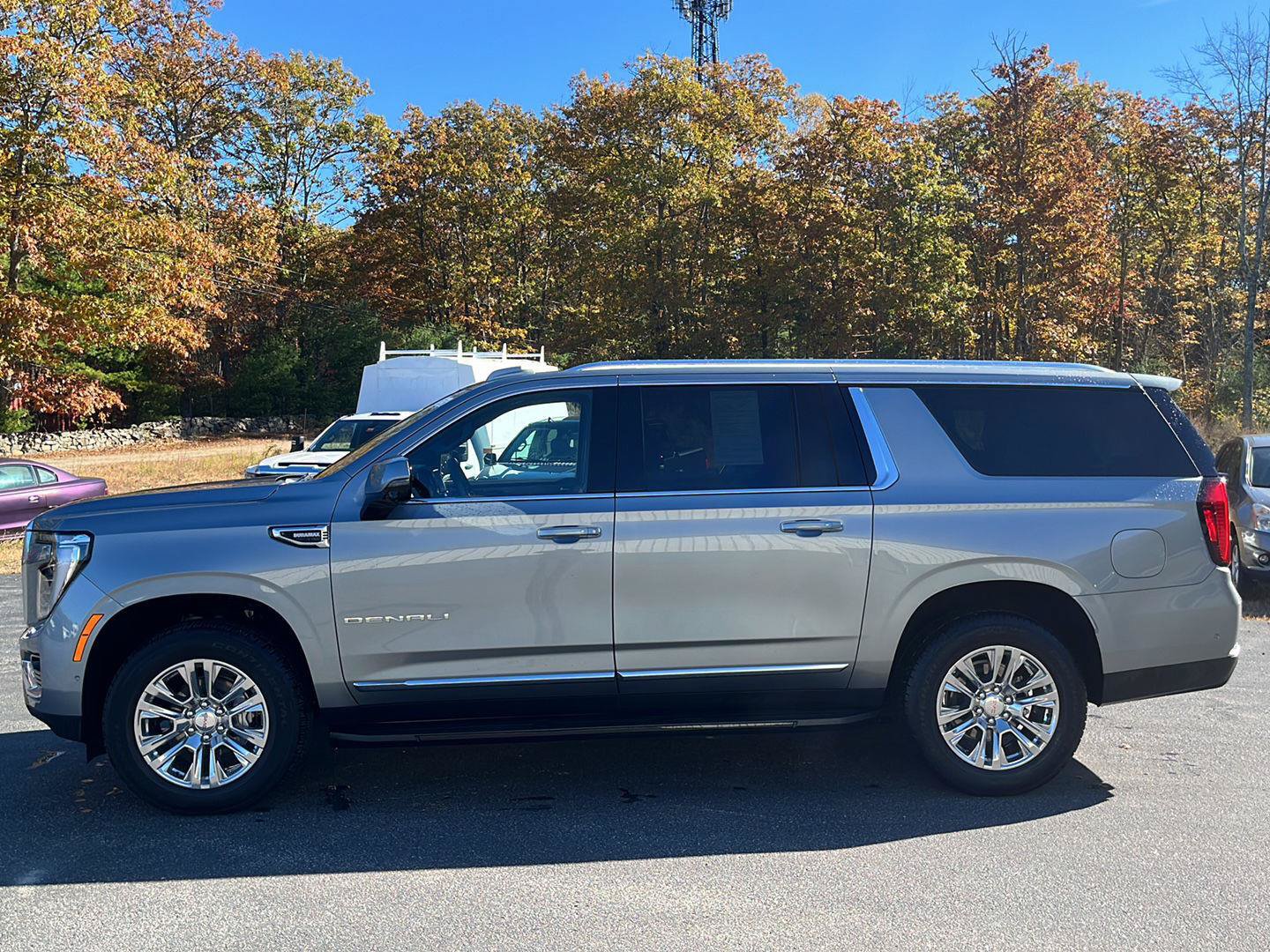 Certified 2026 GMC Yukon XL Denali w/ Advanced Technology Package AWD/4WD image 6