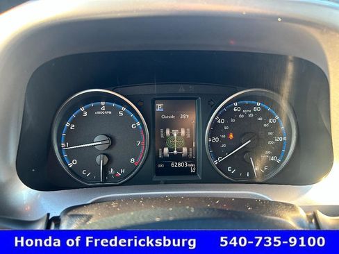 Used 2017 Toyota RAV4 LE image 17