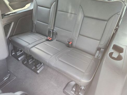 Used 2023 Chevrolet Tahoe Premier w/ Premium Package AWD/4WD image 33