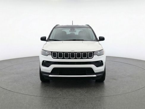 Used 2025 Jeep Compass Limited image 2