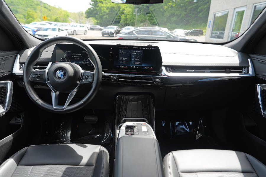 Used 2025 BMW X2 xDrive28i w/ Convenience Package AWD/4WD image 14