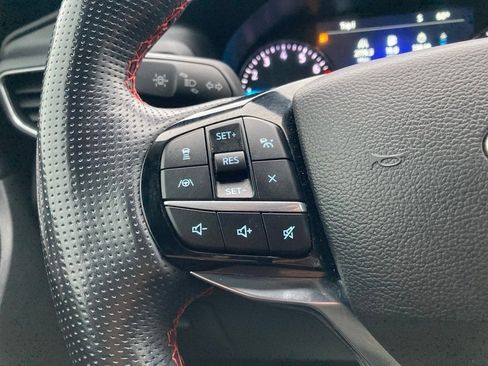 Used 2022 Ford Explorer ST-Line w/ Class IV Trailer Tow Package image 15