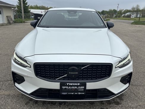 Used 2024 Volvo S60 B5 Plus w/ Climate Package AWD/4WD image 13