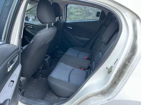 Used 2017 Toyota Yaris iA image 12