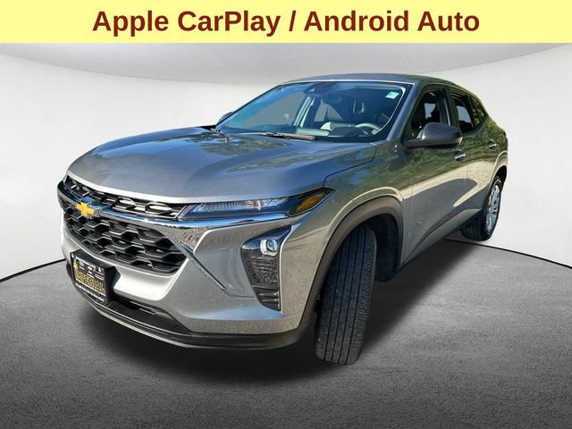 Certified 2026 Chevrolet Trax LS FWD image 6