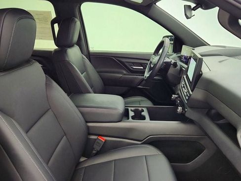 Used 2024 Chevrolet Silverado EV W/T AWD/4WD image 24