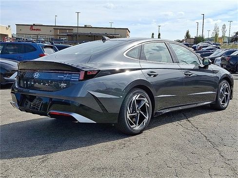 New 2026 Hyundai Sonata SEL image 4