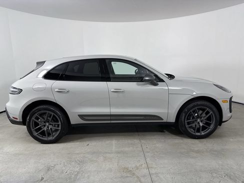 Certified 2026 Porsche Macan Turbo AWD/4WD image 8