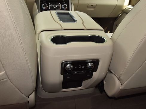 Used 2023 GMC Yukon Denali w/ LPO, Floor Liner Package AWD/4WD image 19