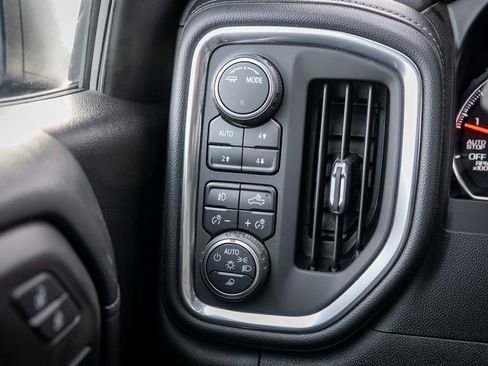 Used 2021 Chevrolet Silverado 1500 LTZ image 30