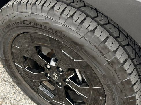 Used 2025 Hyundai Santa Fe XRT image 10