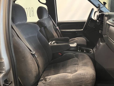 Used 2002 Chevrolet Silverado 2500 LS w/ Electrical Convenience Pkg image 20