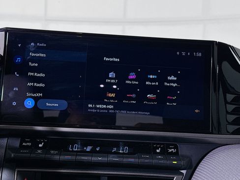 Used 2025 Toyota Camry SE w/ Multimedia Upgrade Package FWD image 24