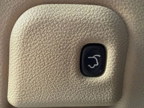 Used 2015 Jeep Grand Cherokee Limited w/ Luxury Group II AWD/4WD image 27