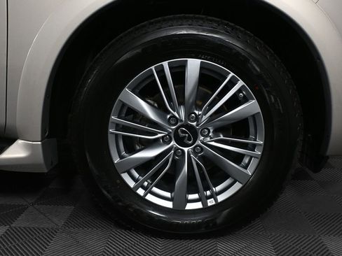 Used 2022 INFINITI QX80 Luxe w/ All-Season Package RWD image 35