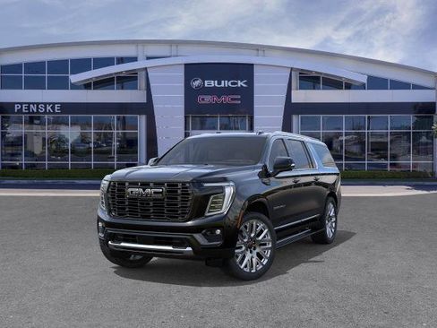 New 2026 GMC Yukon XL Denali Ultimate AWD/4WD image 8
