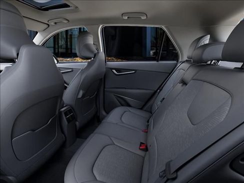 New 2026 Kia Niro SX Touring FWD image 18