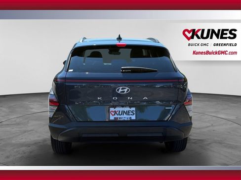 Used 2025 Hyundai Kona SEL AWD/4WD image 9