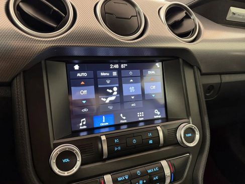 Used 2019 Ford Mustang GT w/ Equipment Group 301A RWD image 20