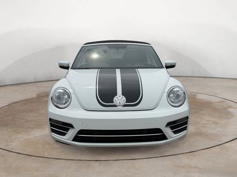 Used 2019 Volkswagen Beetle 2.0T S FWD image 16