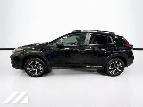 Used 2026 Subaru Crosstrek 2.5i Premium AWD/4WD image 7