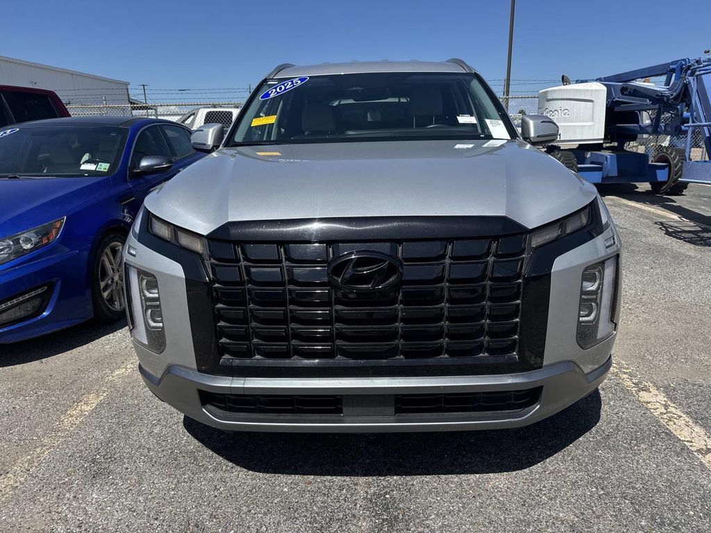 Used 2025 Hyundai Palisade SEL AWD/4WD image 4