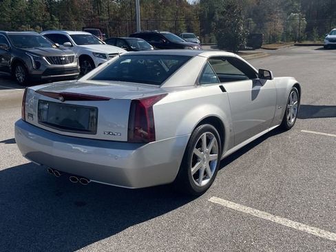 Used 2006 Cadillac XLR image 8