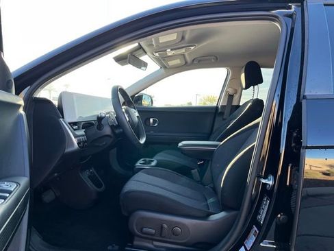 Used 2024 Hyundai Ioniq 5 SE image 12