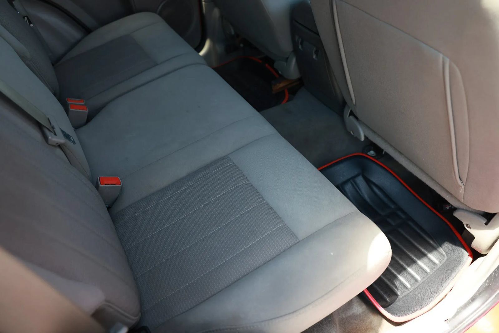 Used 2006 Jeep Liberty Limited AWD/4WD image 21
