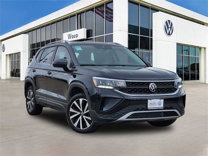New 2024 Volkswagen Taos SE