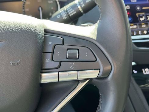 Certified 2025 Cadillac XT6 Luxury image 28