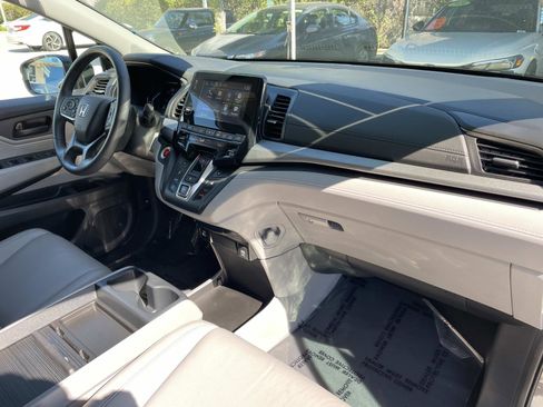 Certified 2023 Honda Odyssey EX-L image 24