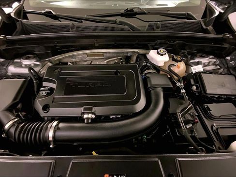 Used 2023 Buick Envision Essence image 10