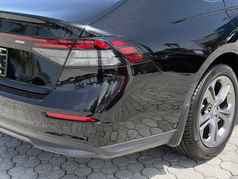 Used 2024 Honda Accord EX image 16