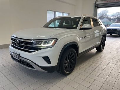Certified 2023 Volkswagen Atlas Cross Sport SE w/ Black Wheel Package