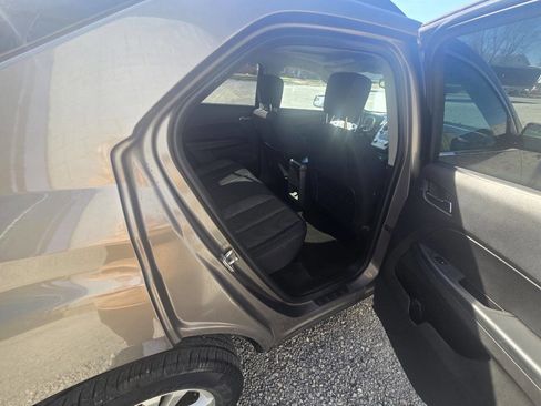 Used 2012 Chevrolet Equinox LT w/ Driver Convenience Package image 11
