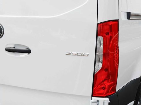 New 2026 Mercedes-Benz Sprinter 2500 image 16